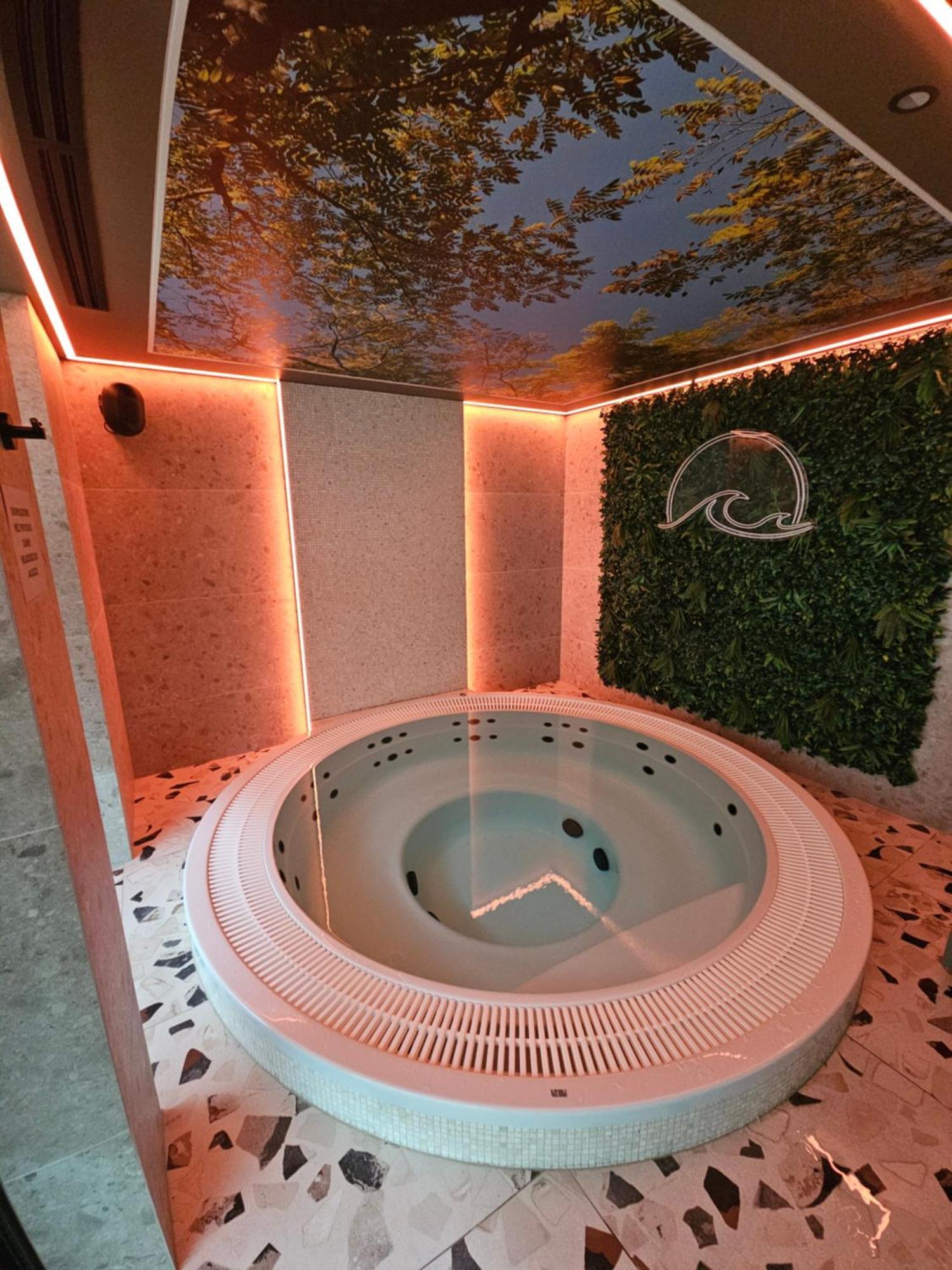 Luksusowy Apartament Przy Plazy グジボボ エクステリア 写真